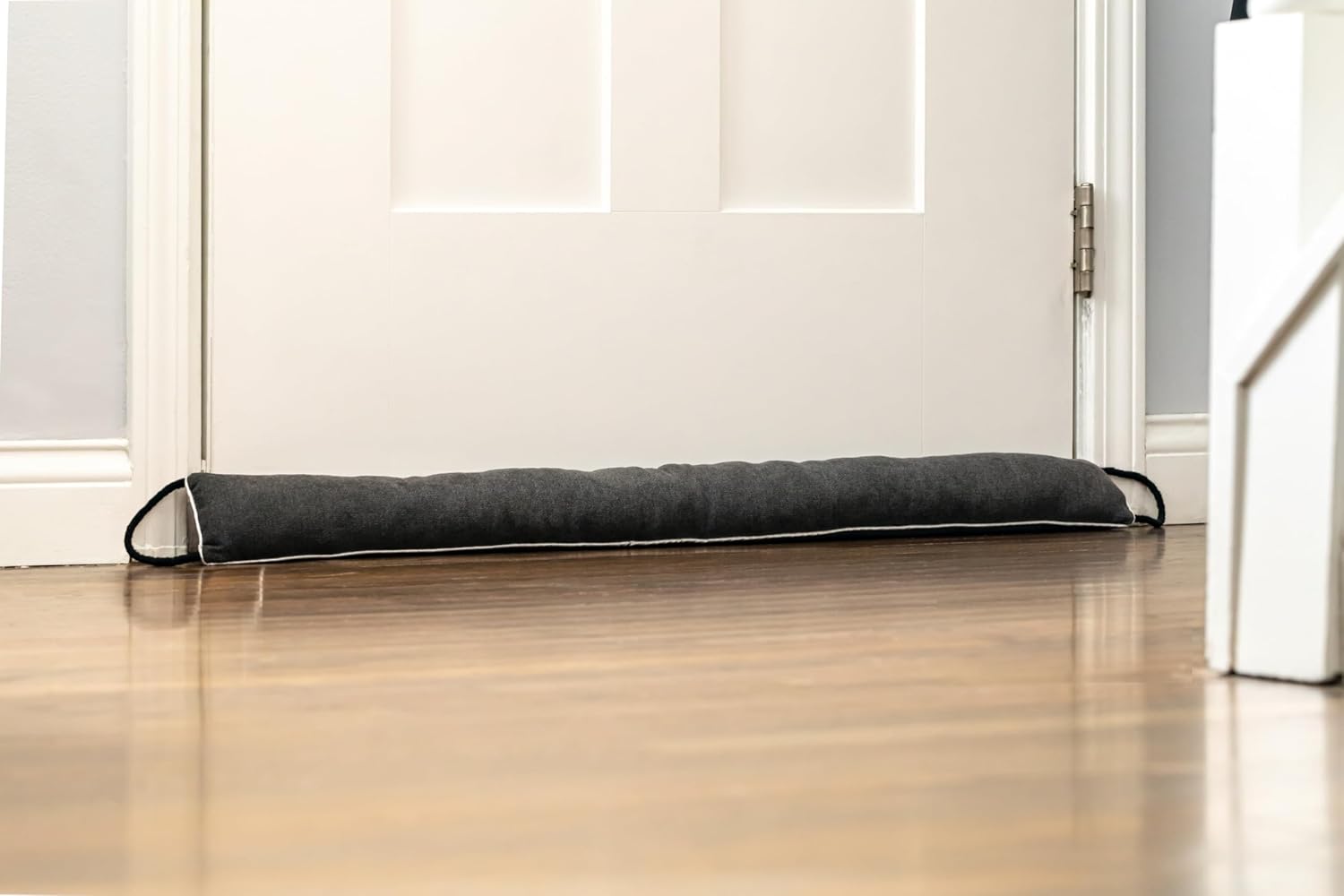 Draft stopper (door)